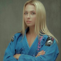 Sandra  Wallace 